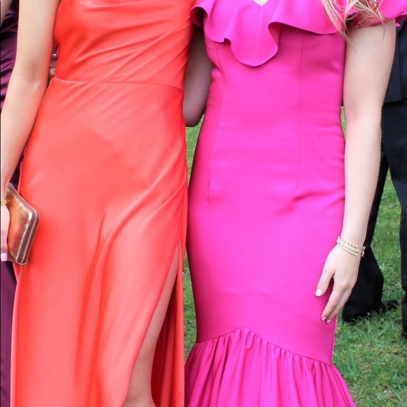 Gorgeous color and flattering fit. - Picture 2 of 2